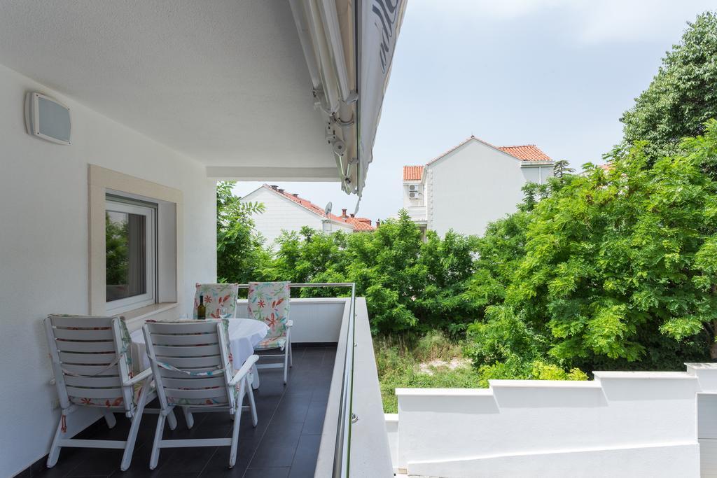 Apartments Villa Alba Dubrovnik Bagian luar foto